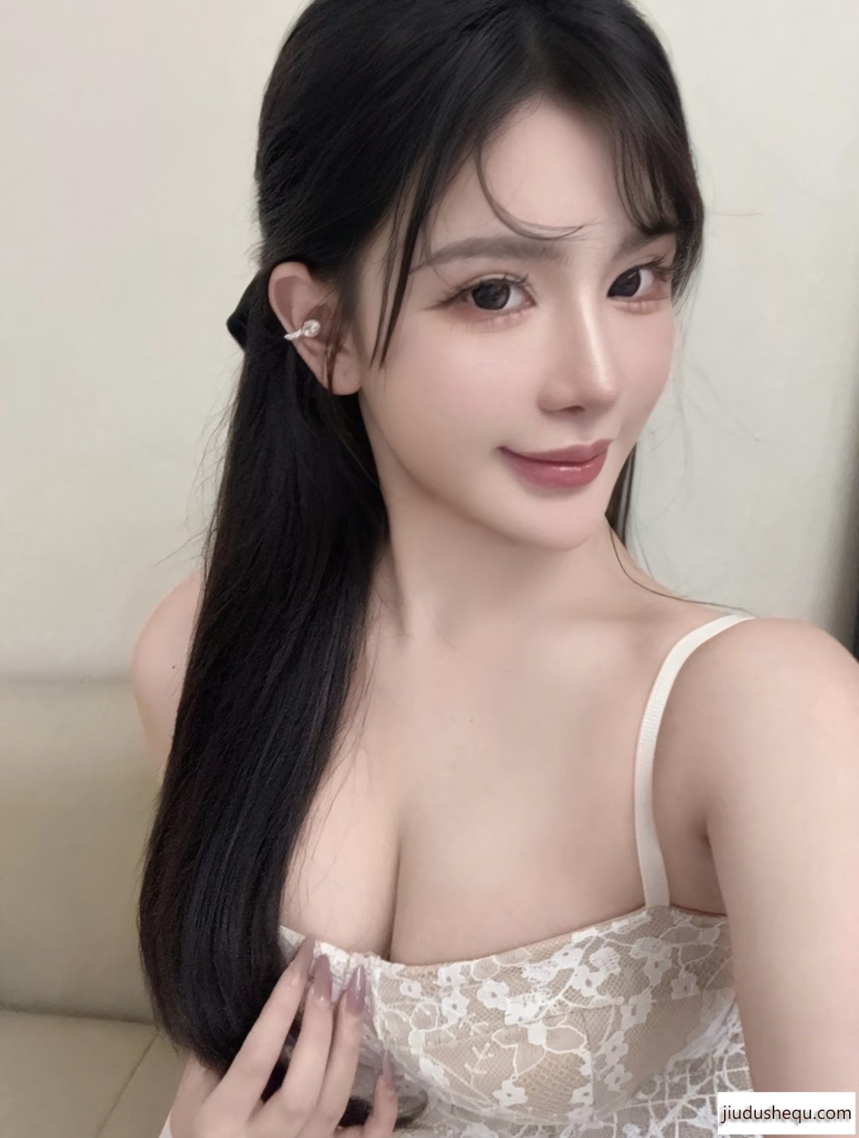 30081CC47F6FDB8FEFC8C4FCCA898782.jpg